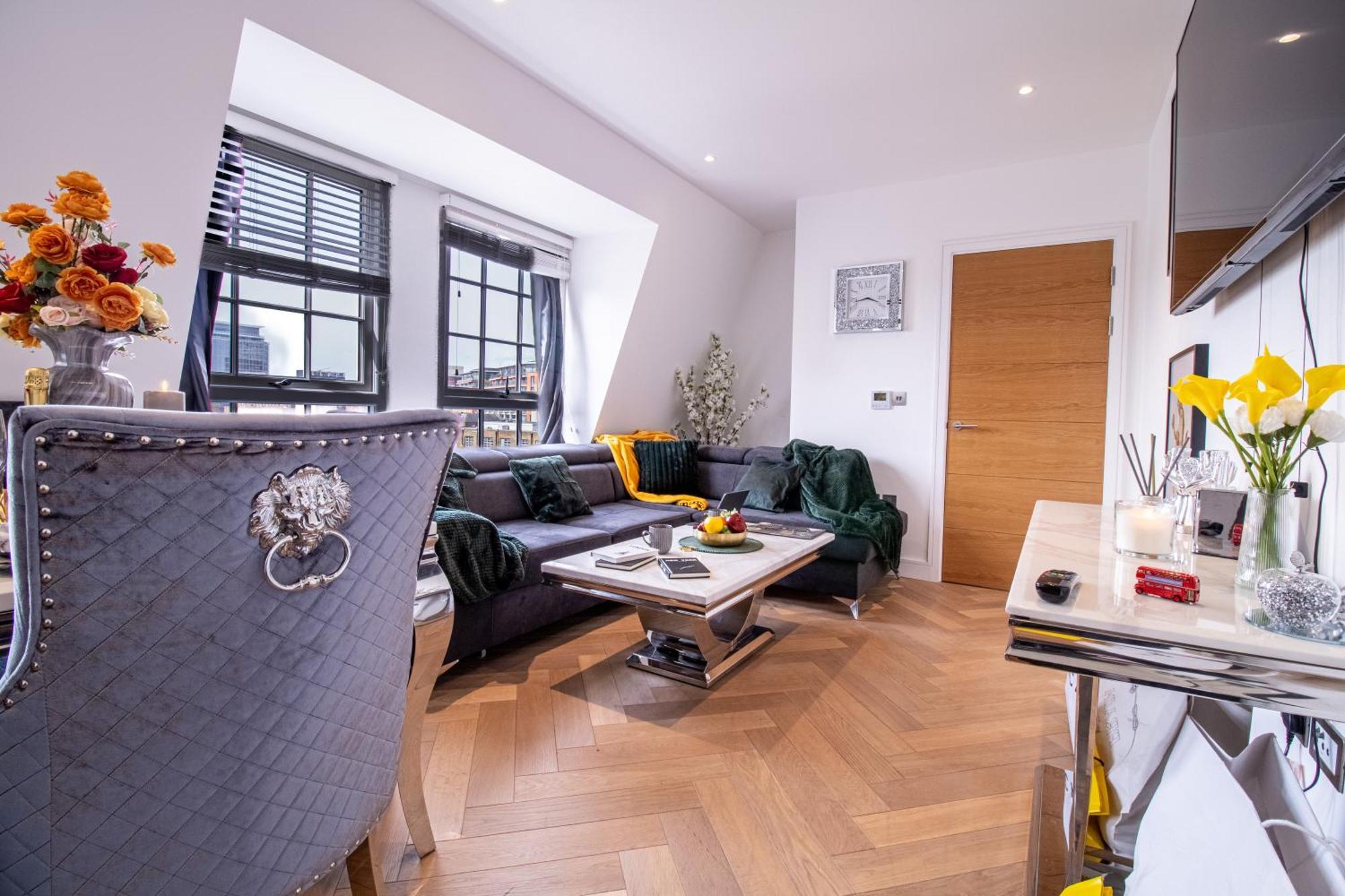 Luxurious 1-Bedroom Penthouse In Marble Arch 71 Лондон Екстер'єр фото