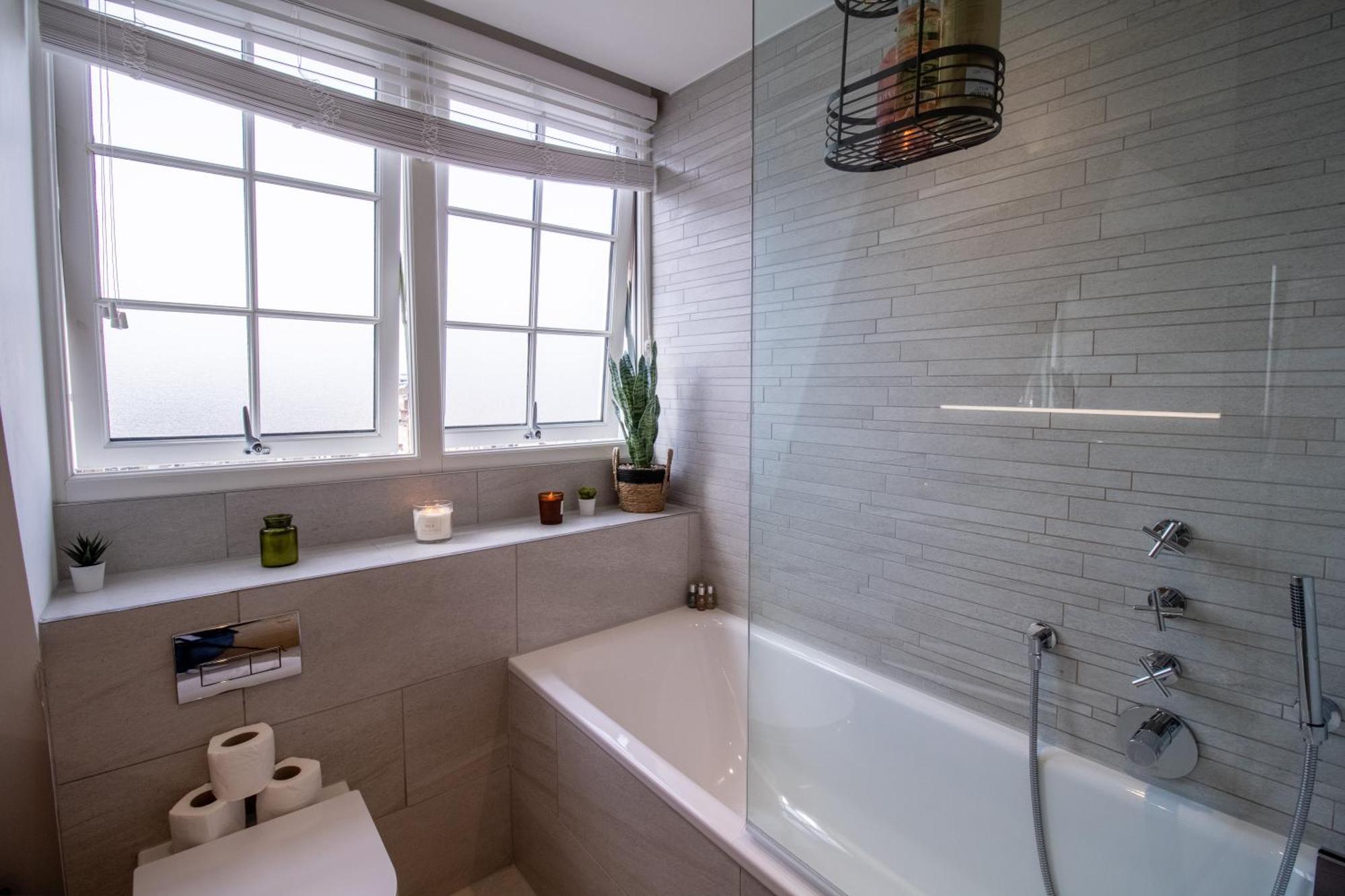 Luxurious 1-Bedroom Penthouse In Marble Arch 71 Лондон Екстер'єр фото