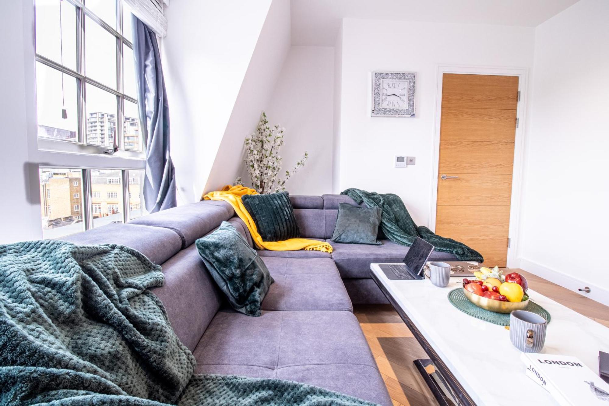 Luxurious 1-Bedroom Penthouse In Marble Arch 71 Лондон Екстер'єр фото