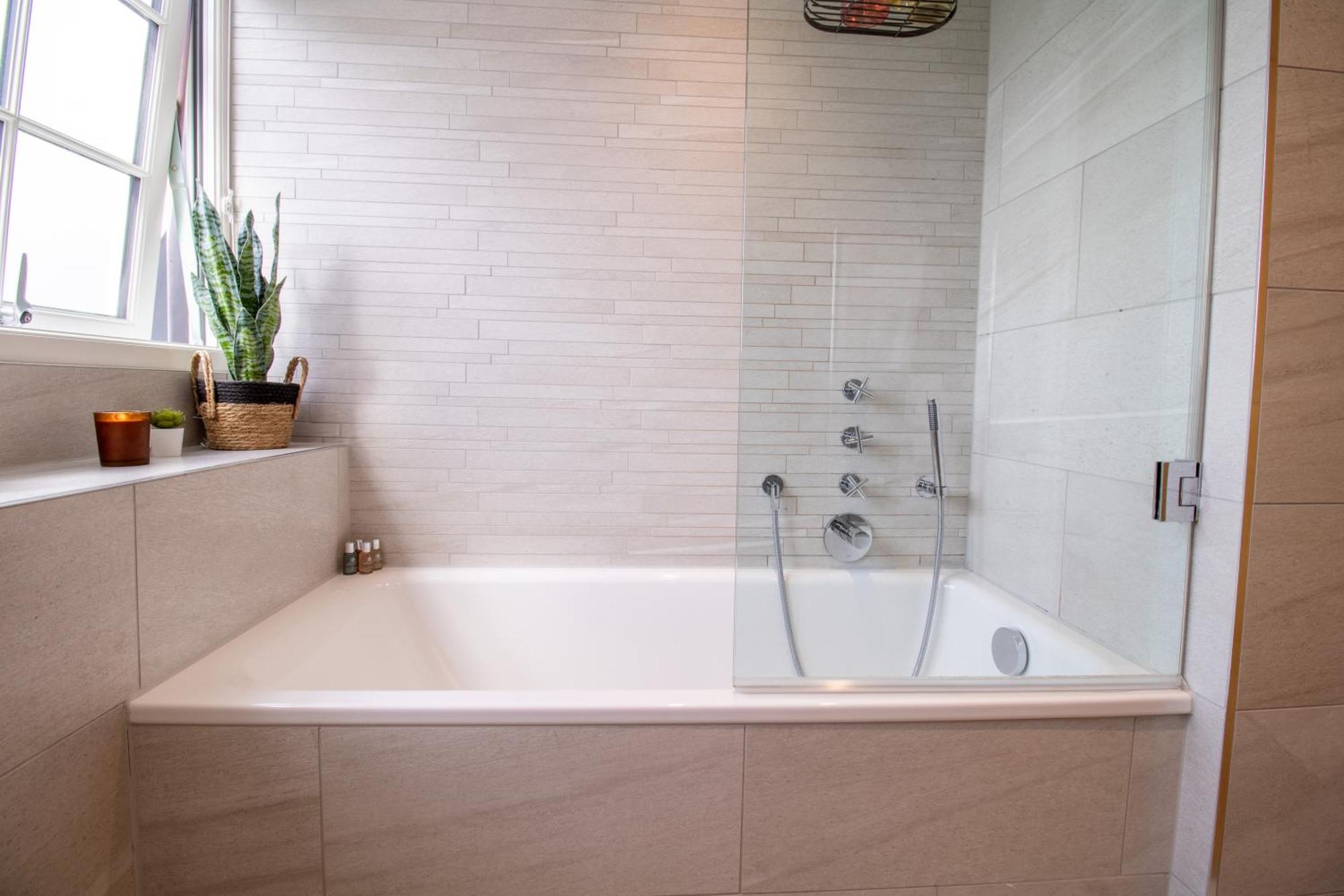 Luxurious 1-Bedroom Penthouse In Marble Arch 71 Лондон Екстер'єр фото